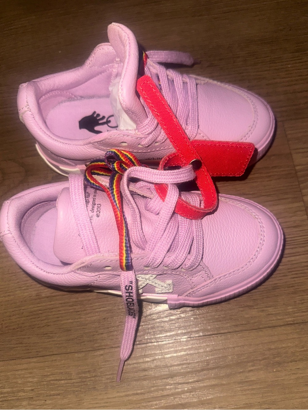 Pink Off-White Low Vulcanized Lace Up Sneakers